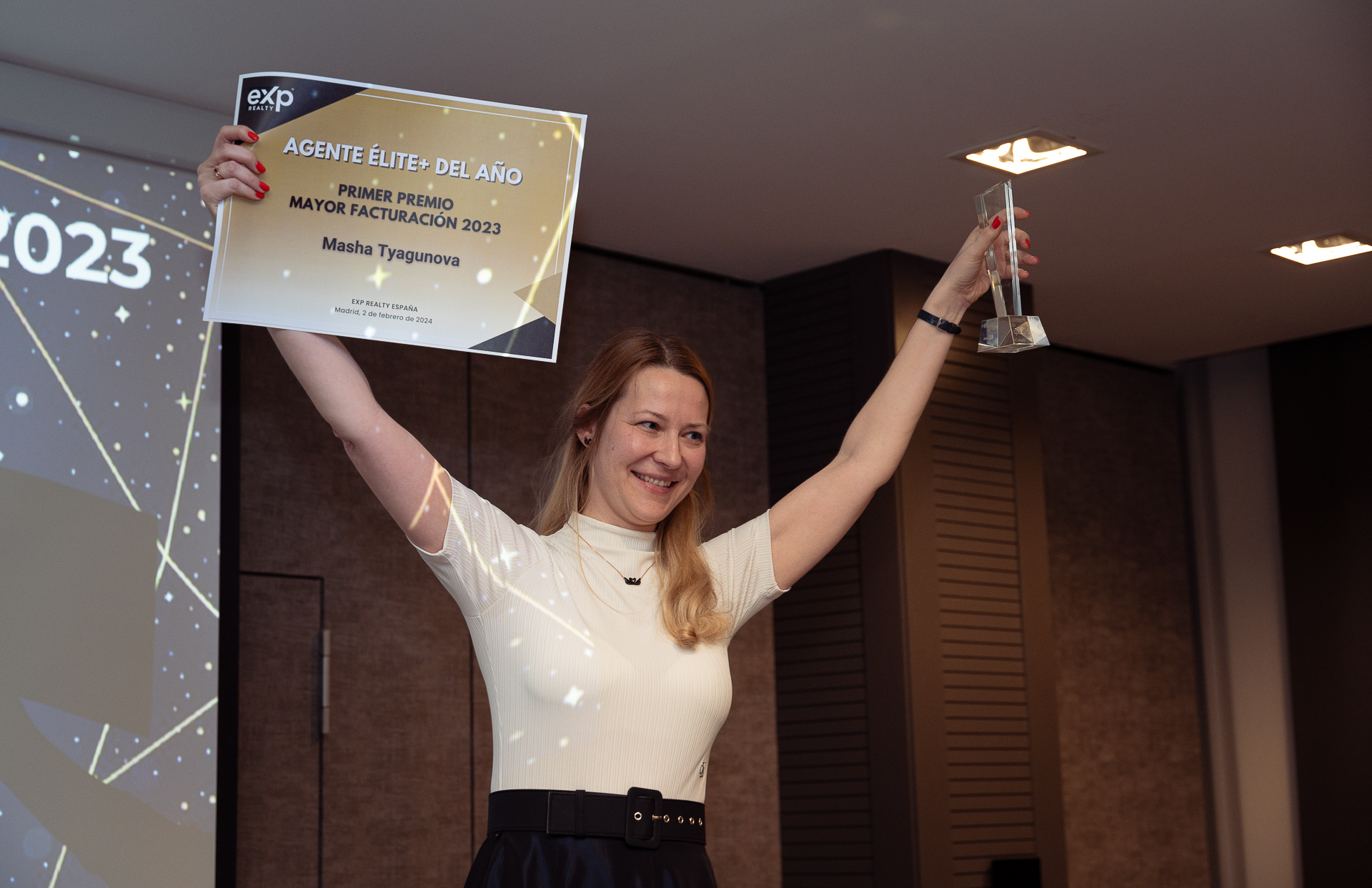 personal shopper masha tyagunova agente inmobiliario eXp España mi atico en madrid